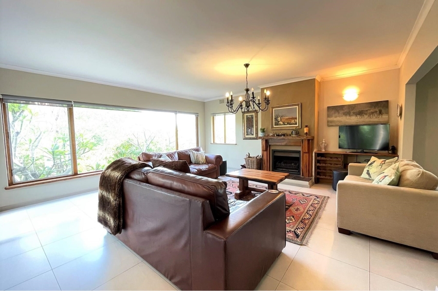 To Let 3 Bedroom Property for Rent in Durbell Western Cape